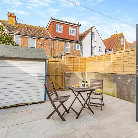 The Bolthole - Eastbourne Villa Exterior photo