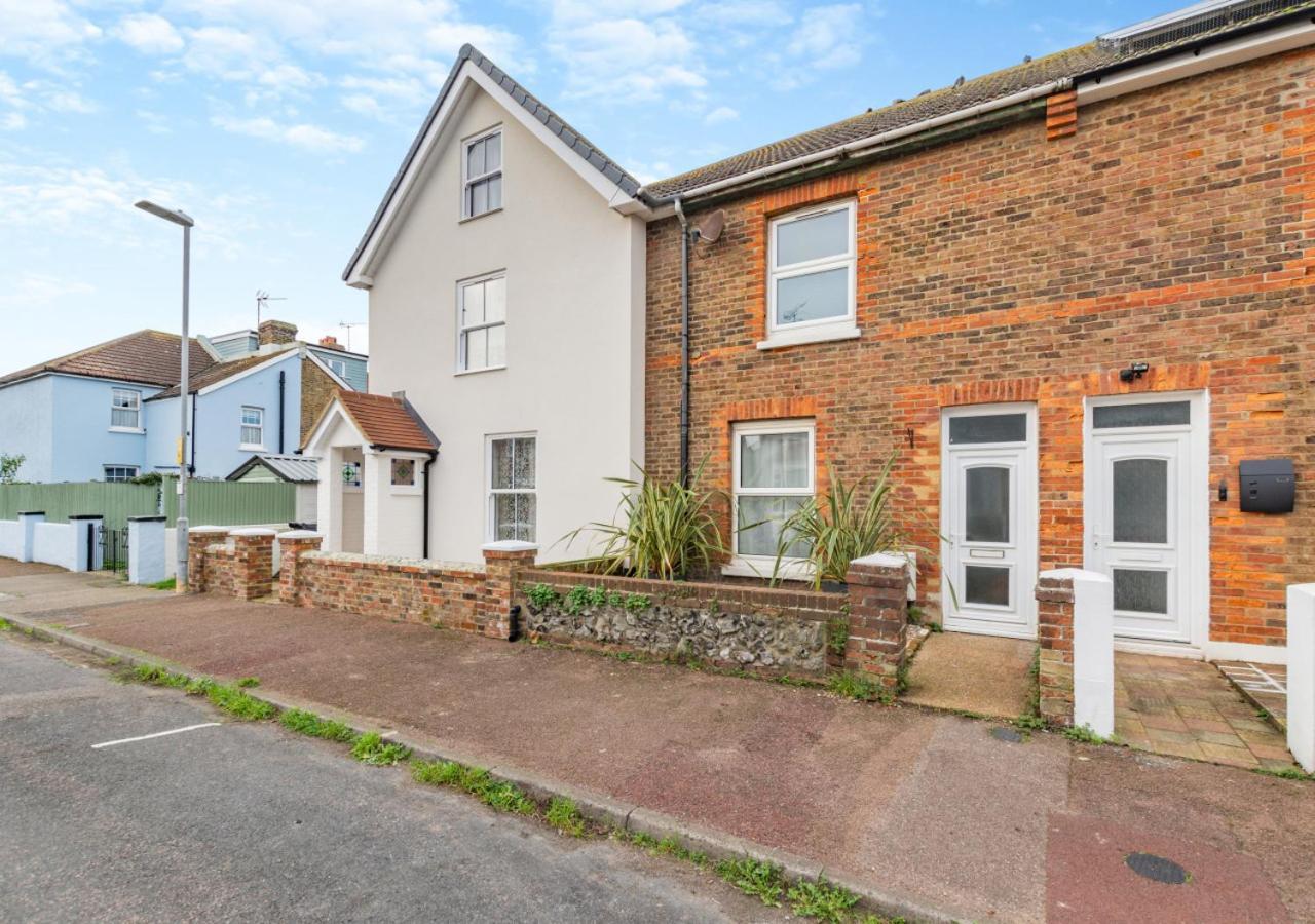 The Bolthole - Eastbourne Villa Exterior photo