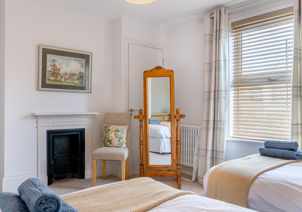 The Bolthole - Eastbourne Villa Exterior photo