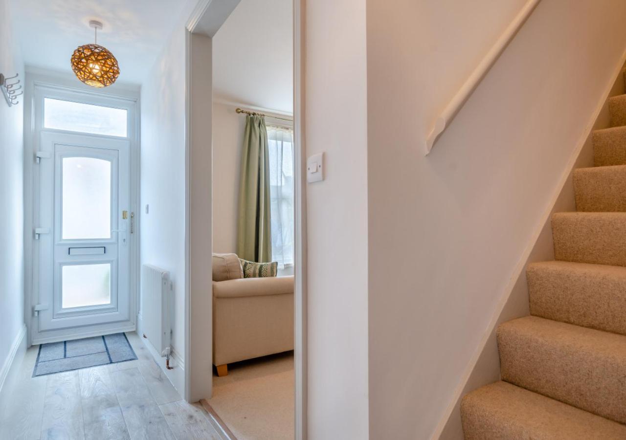 The Bolthole - Eastbourne Villa Exterior photo