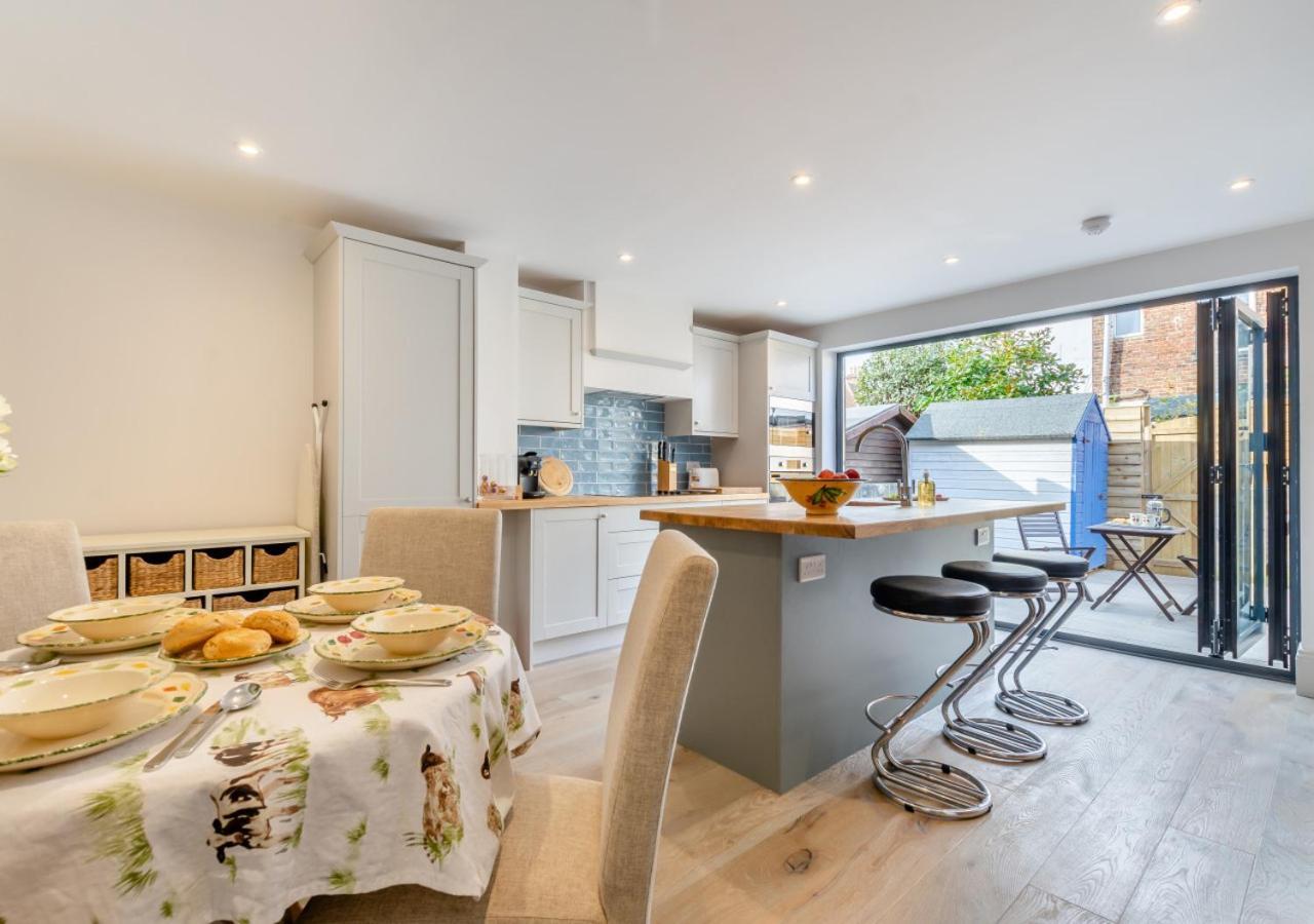 The Bolthole - Eastbourne Villa Exterior photo